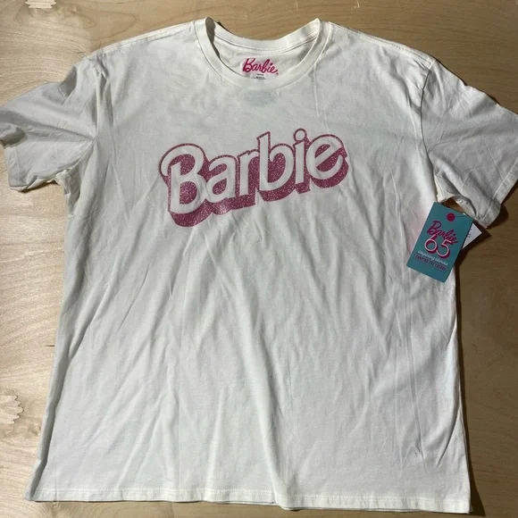 Barbie Tee XL (IX) - Picture 3 of 12